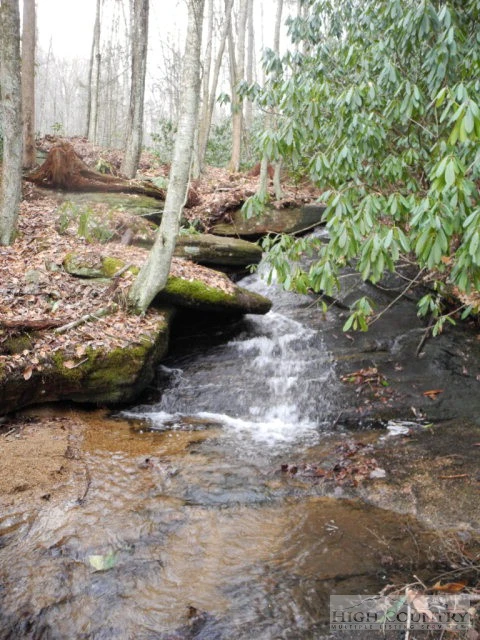 Image number 3 for the current listing
