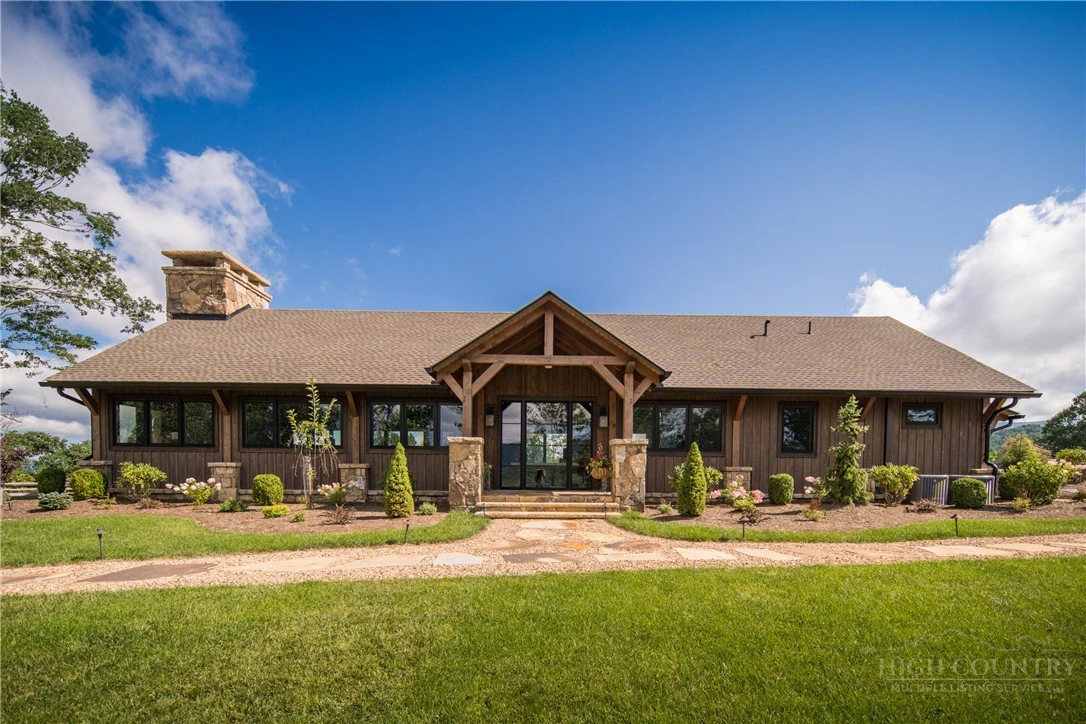 Image number 10 for the current listing