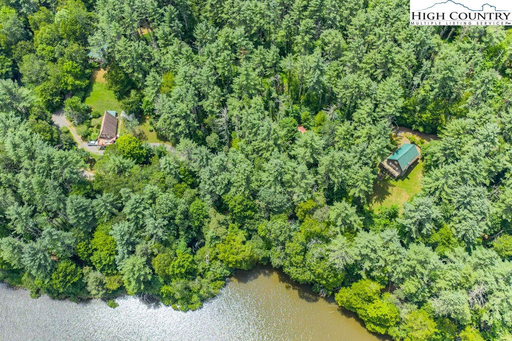 Image number 4 for the current listing