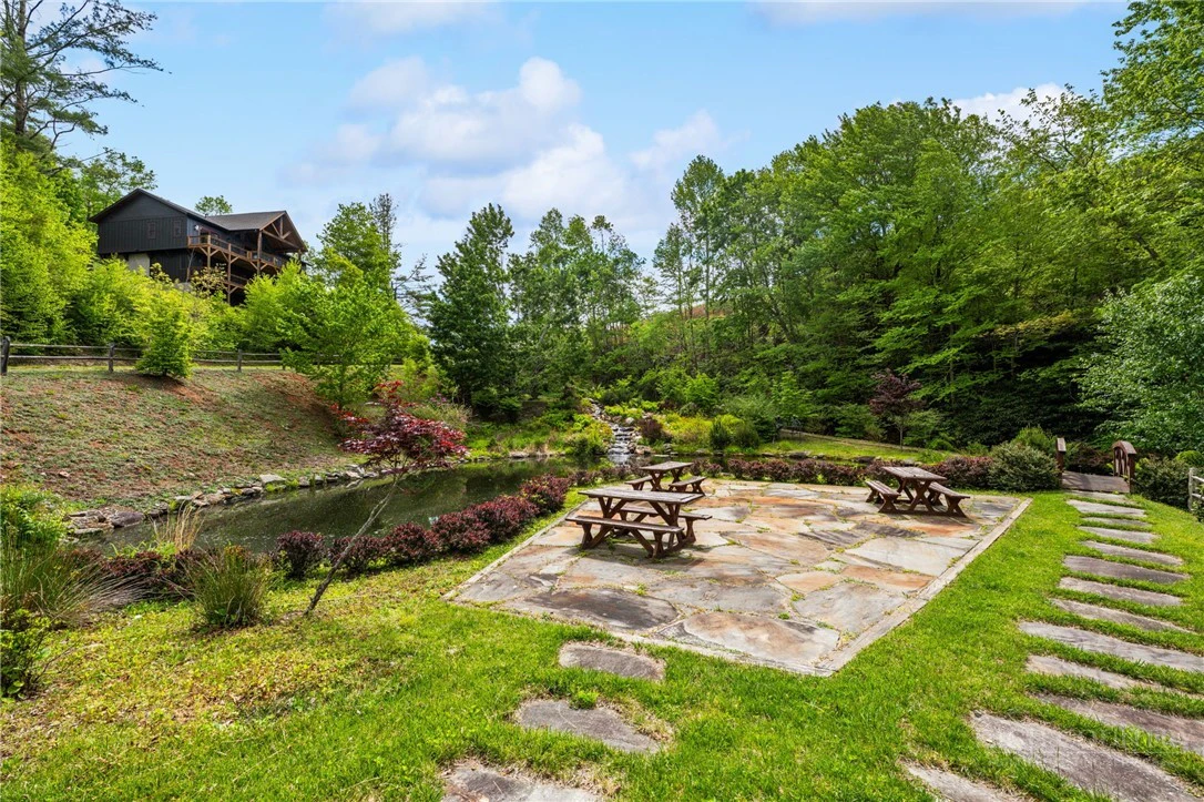 Image number 6 for the current listing