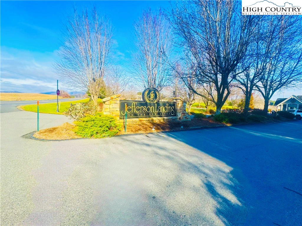 Image number 7 for the current listing