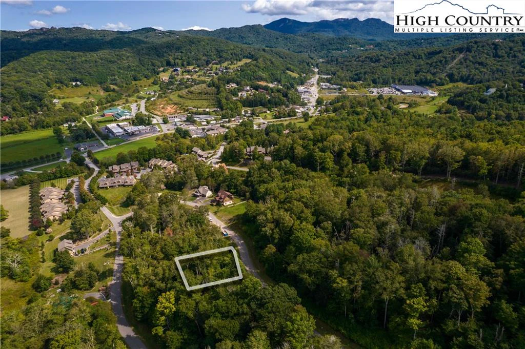 Image number 1 for the current listing