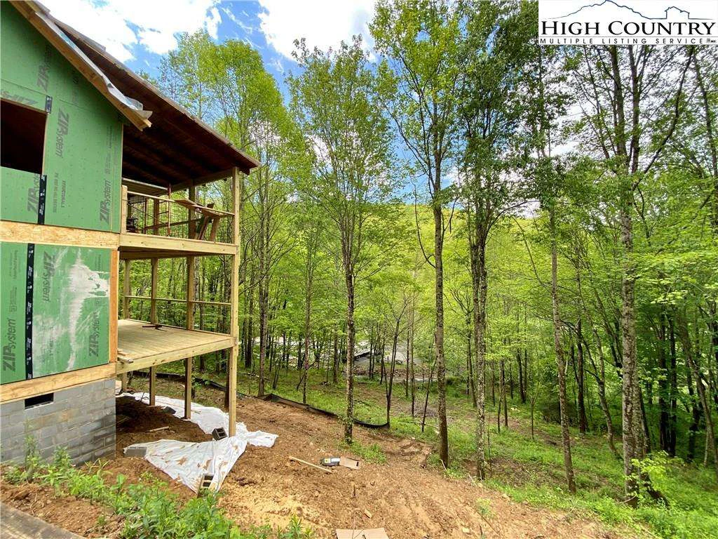 Image number 6 for the current listing