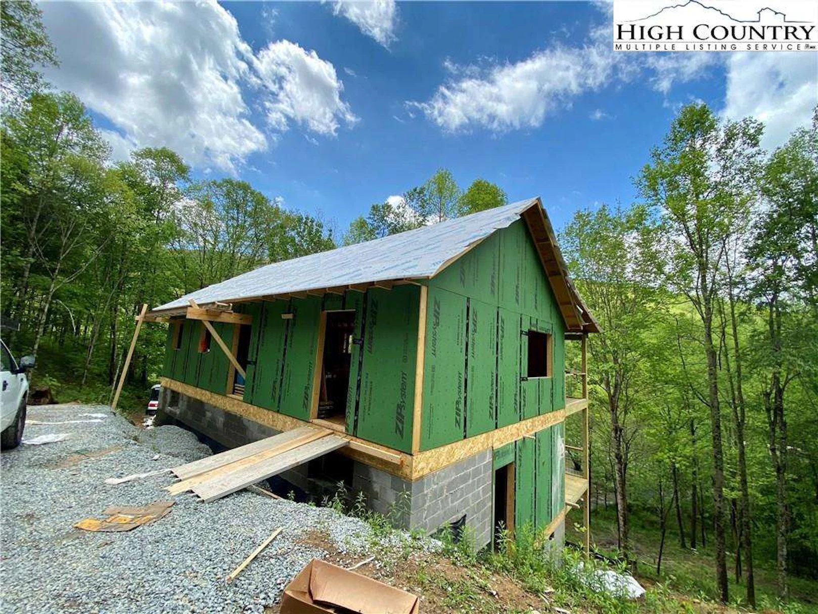 Image number 4 for the current listing