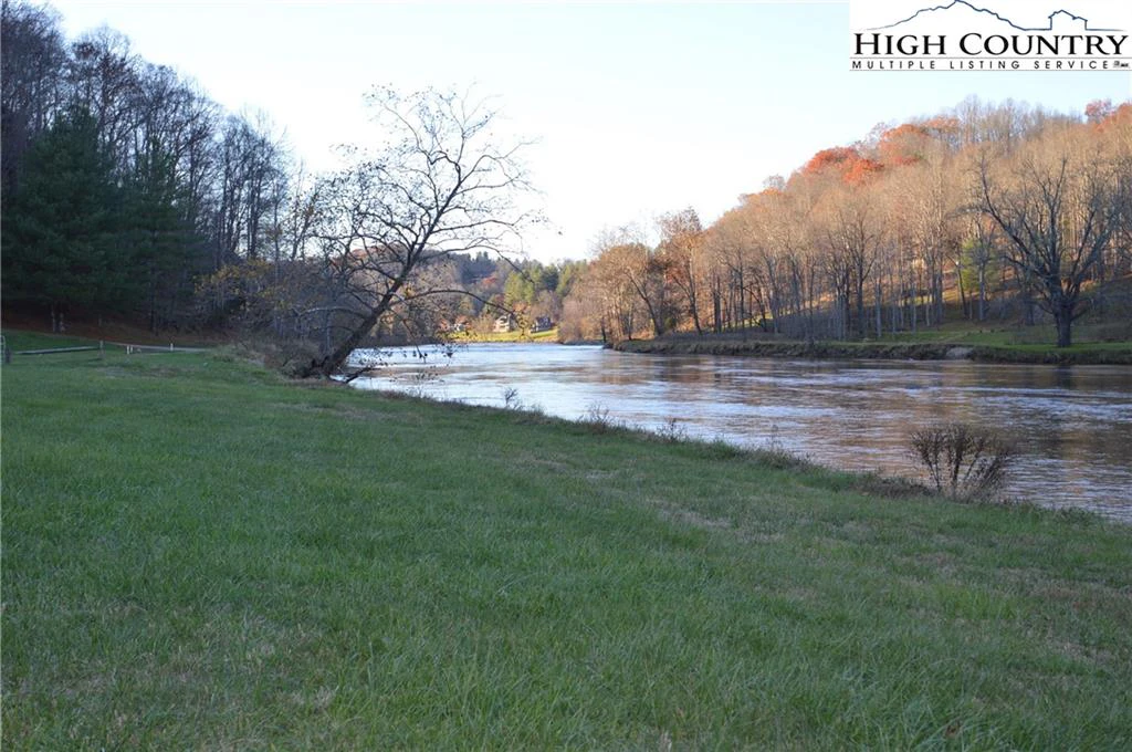 Image number 9 for the current listing