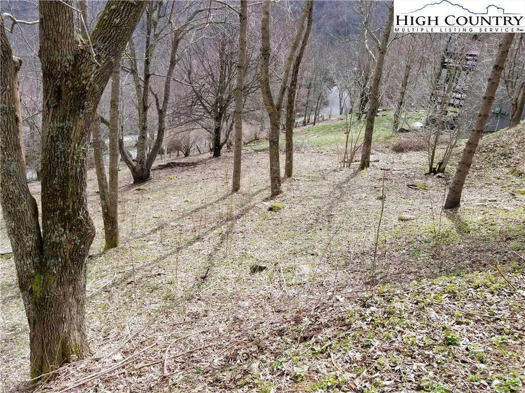 Image number 6 for the current listing