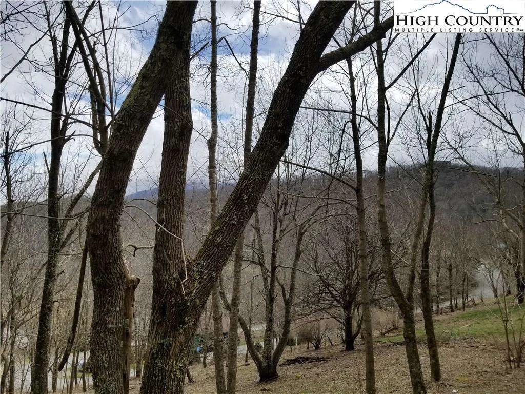 Image number 9 for the current listing