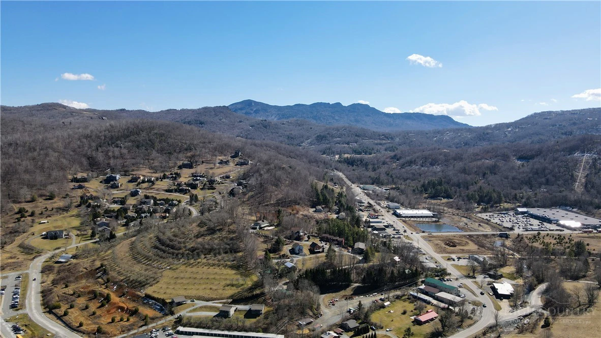 Image number 13 for the current listing