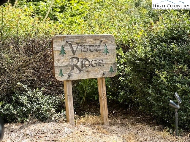 Image number 2 for the current listing