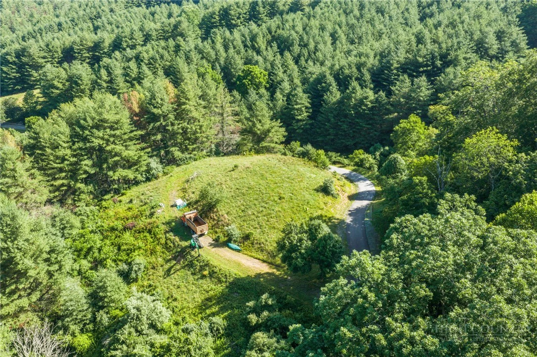 Image number 5 for the current listing