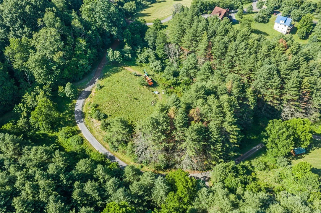 Image number 9 for the current listing
