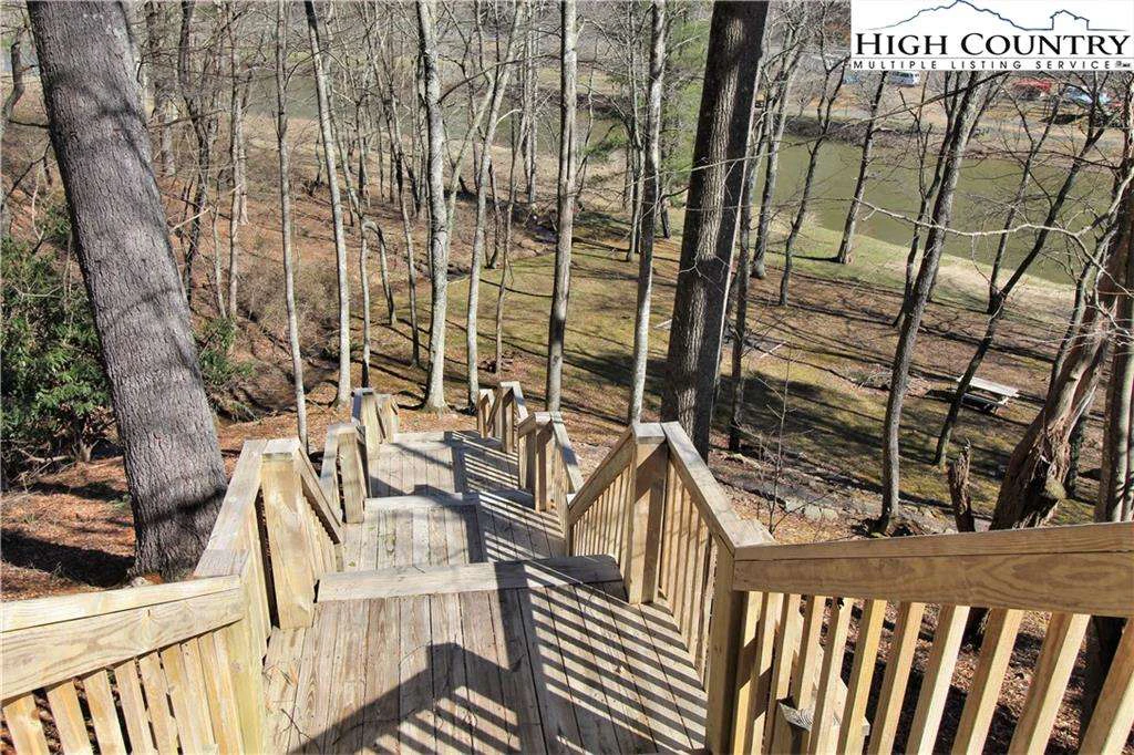 Image number 12 for the current listing