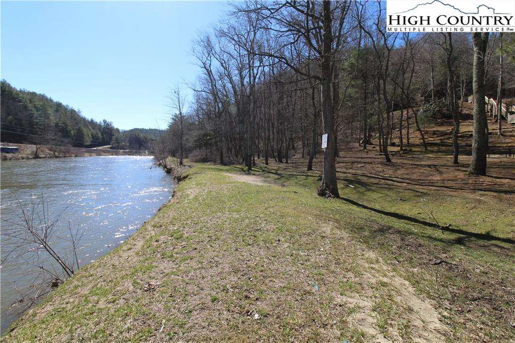 Image number 7 for the current listing