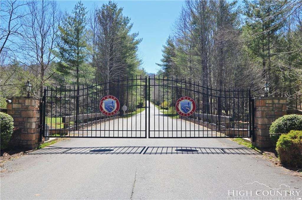 Image number 5 for the current listing