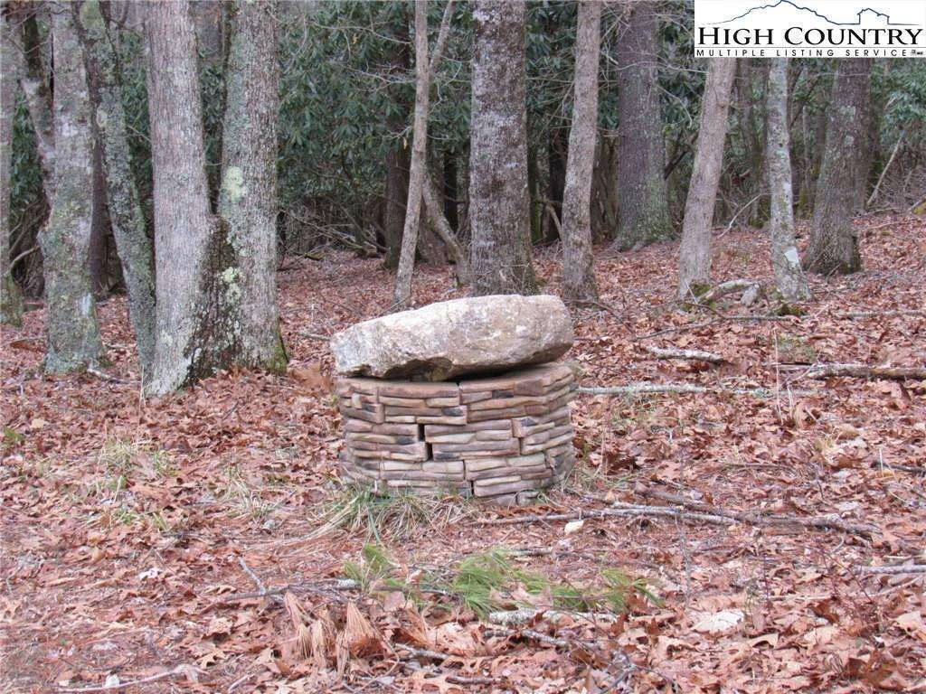 Image number 7 for the current listing