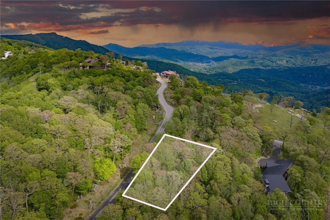 Image number 6 for the current listing