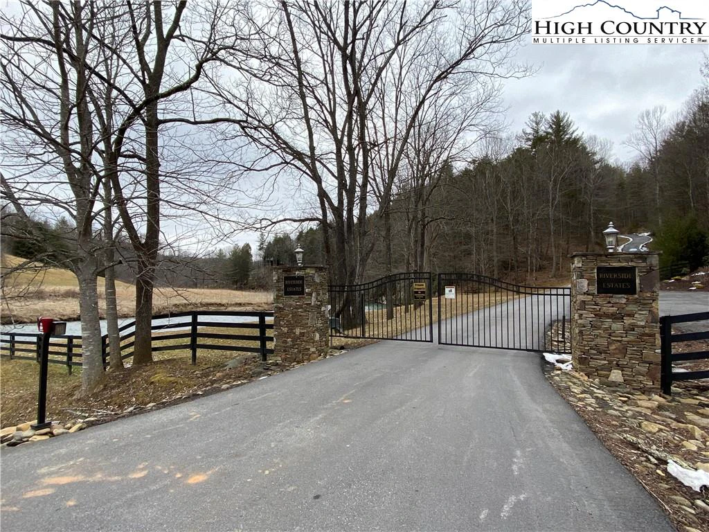 Image number 6 for the current listing