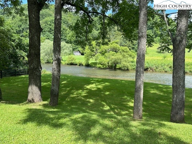 Image number 10 for the current listing