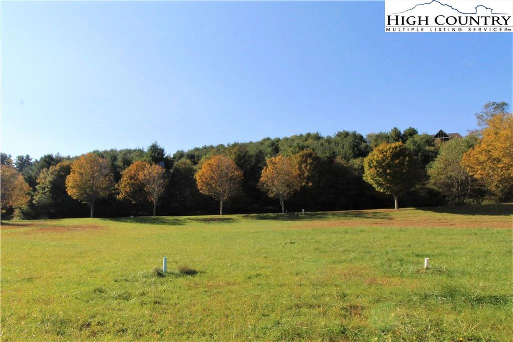 Image number 19 for the current listing