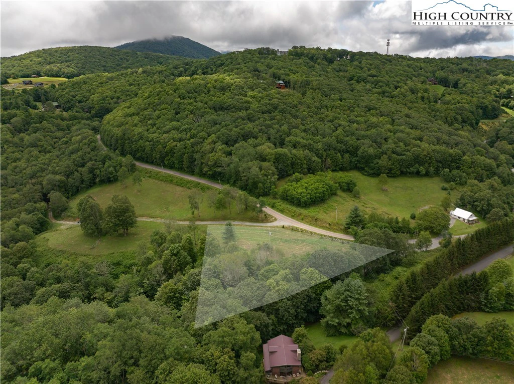 Image number 3 for the current listing