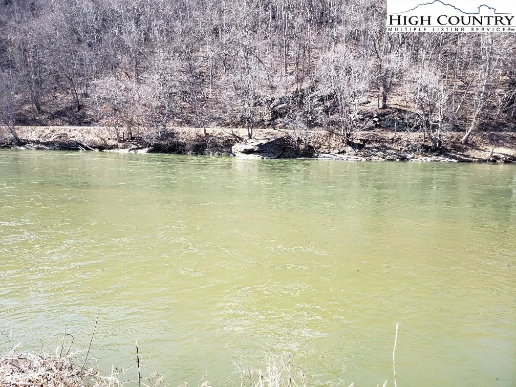 Image number 5 for the current listing