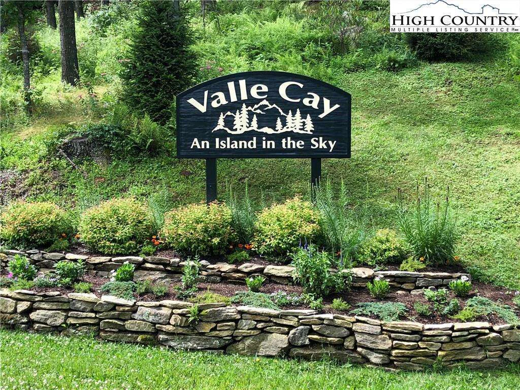 Image number 9 for the current listing