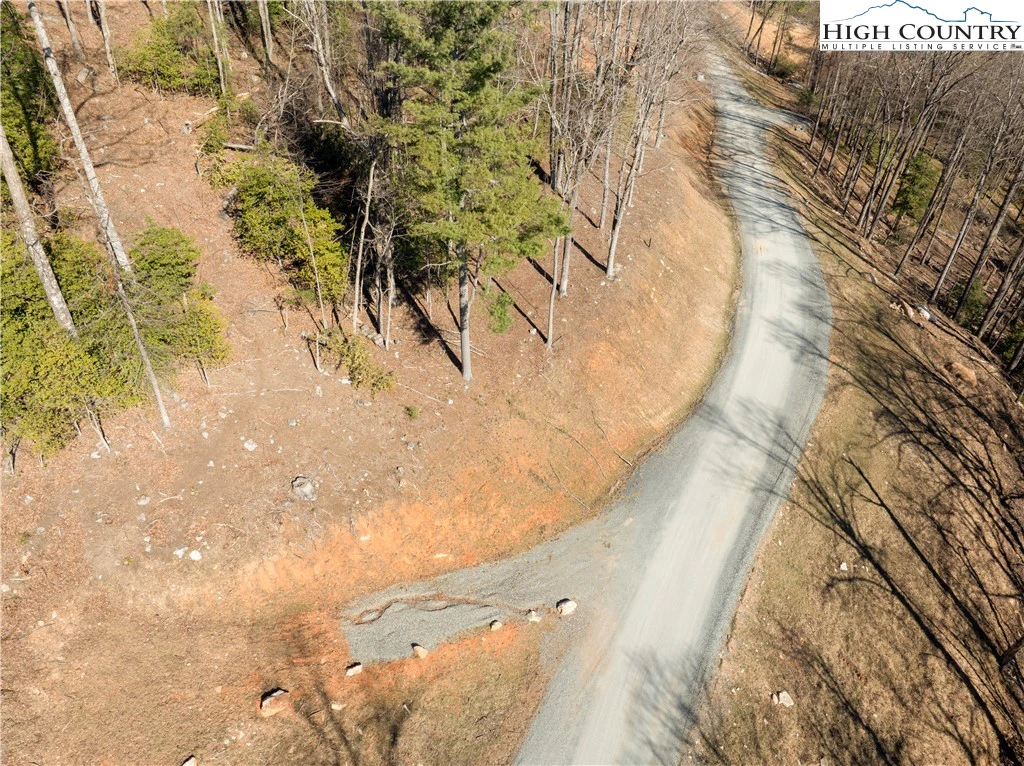 Image number 2 for the current listing