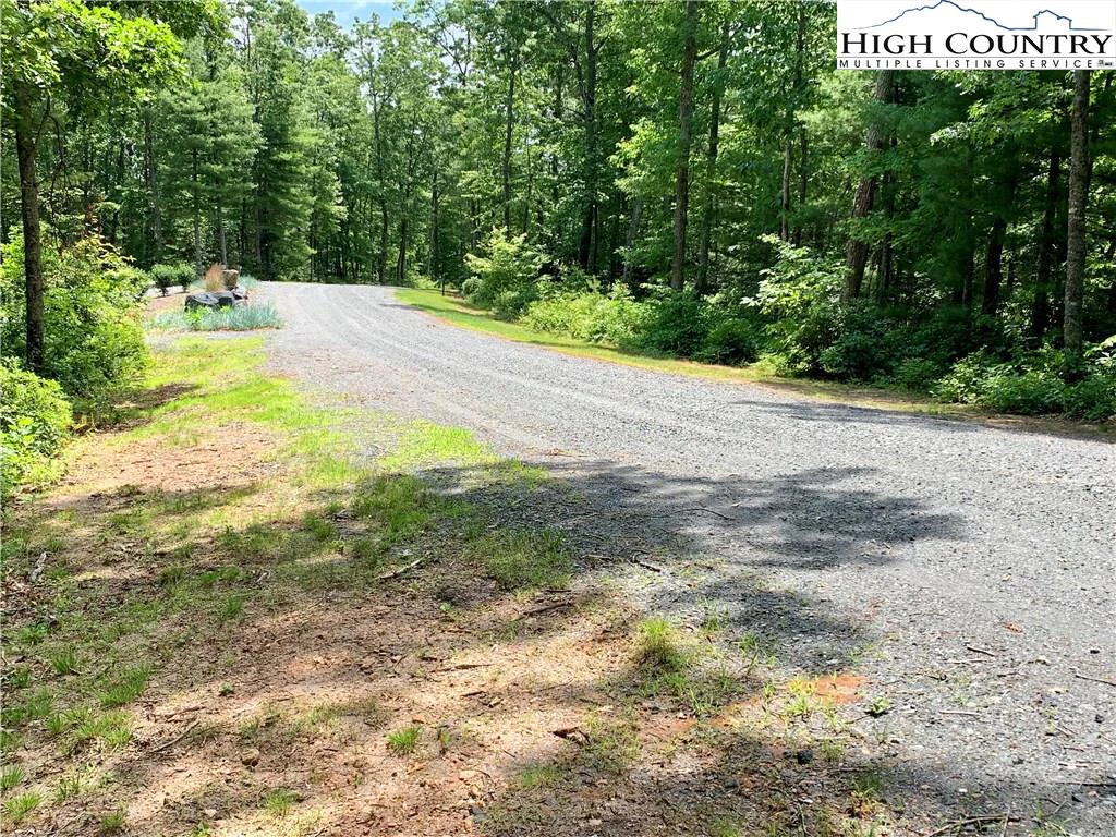 Image number 10 for the current listing