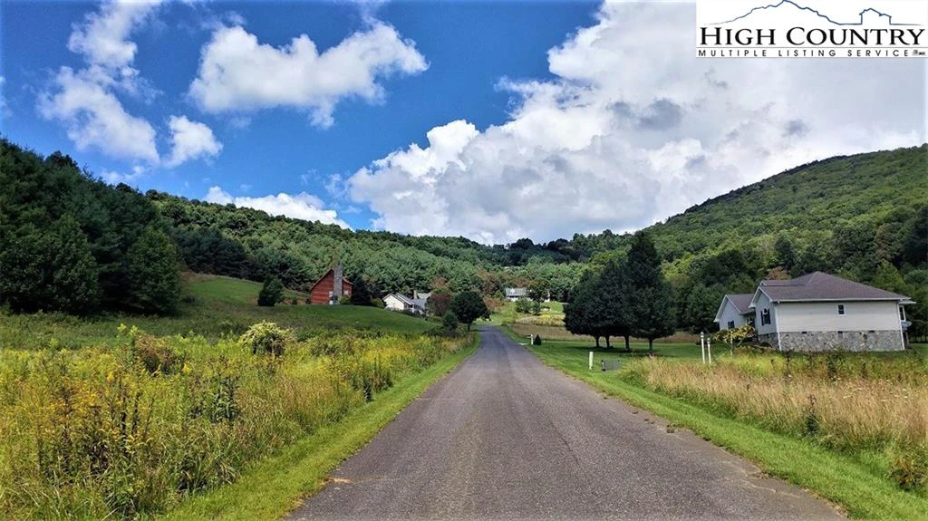 Image number 8 for the current listing