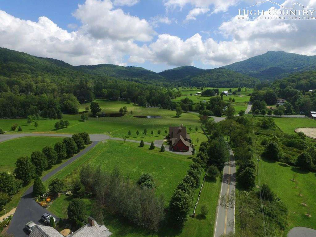 Image number 7 for the current listing