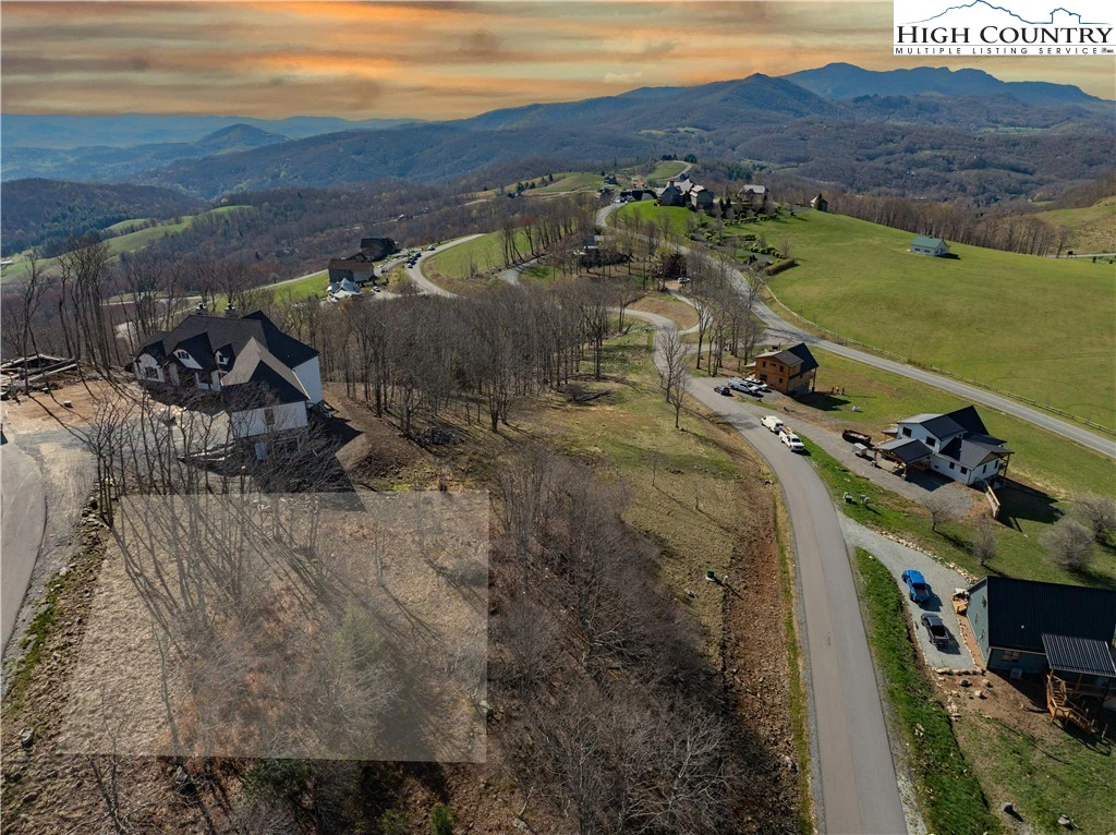 Image number 9 for the current listing