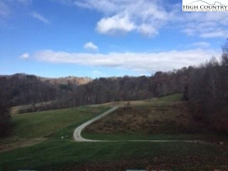 Image number 6 for the current listing