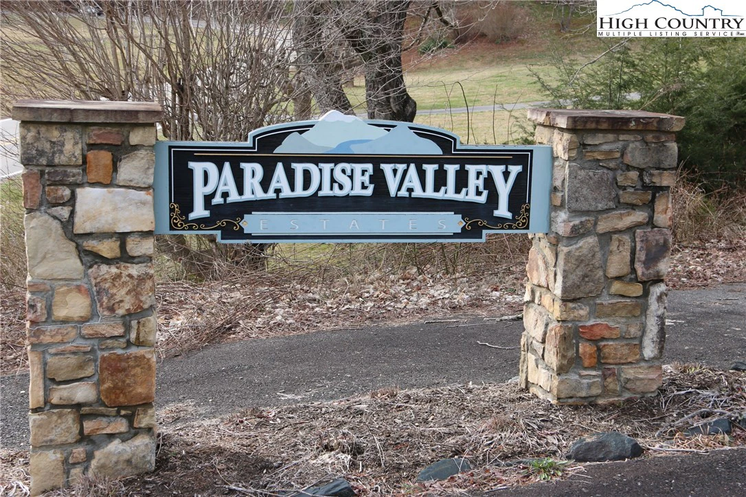Image number 3 for the current listing