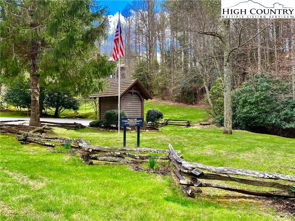 Image number 10 for the current listing