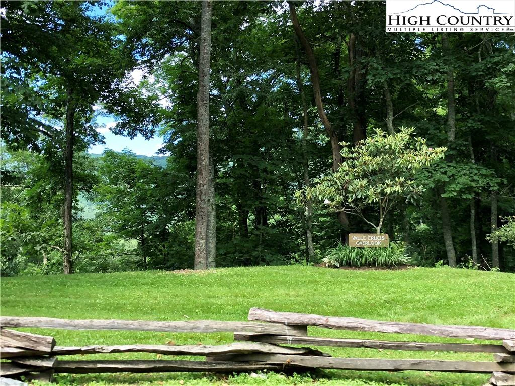 Image number 7 for the current listing
