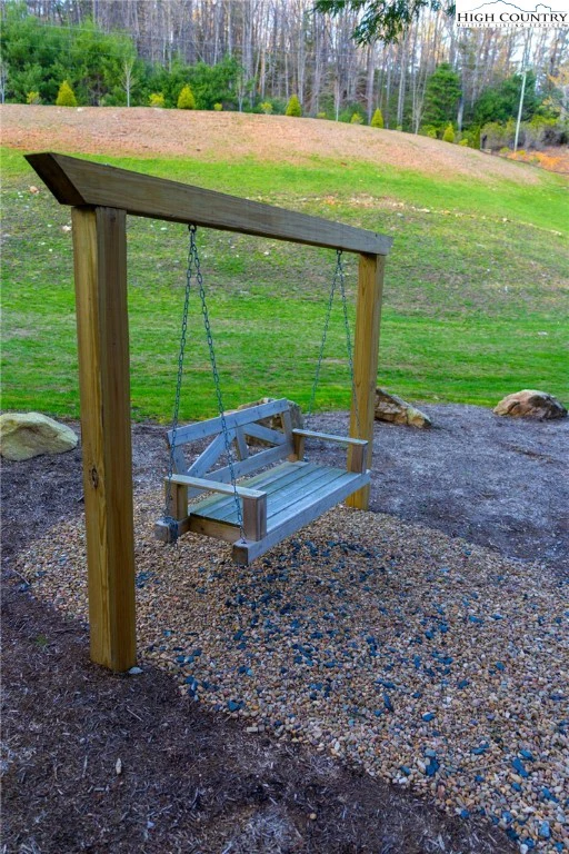 Image number 9 for the current listing