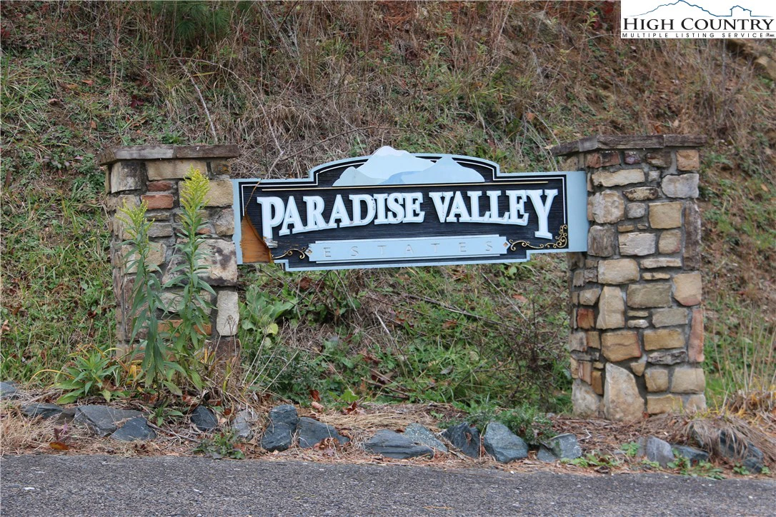 Image number 3 for the current listing