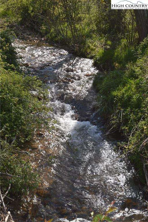 Image number 13 for the current listing