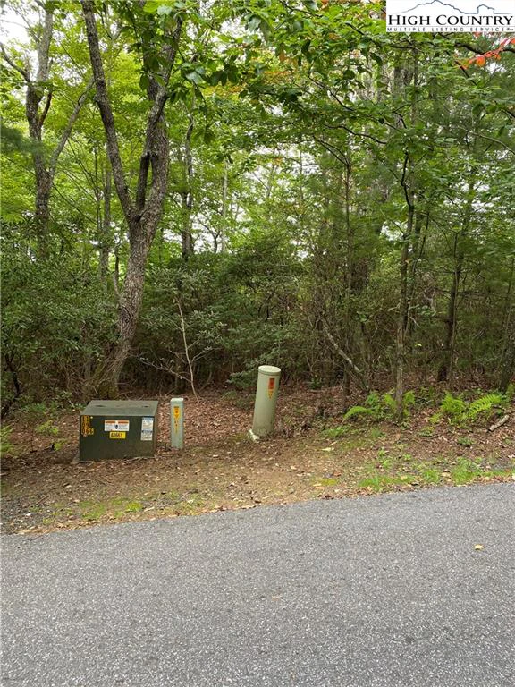 Image number 7 for the current listing