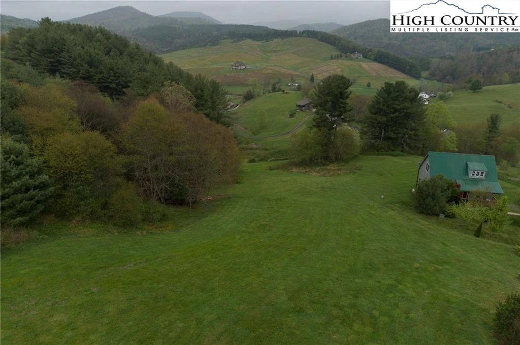 Image number 1 for the current listing
