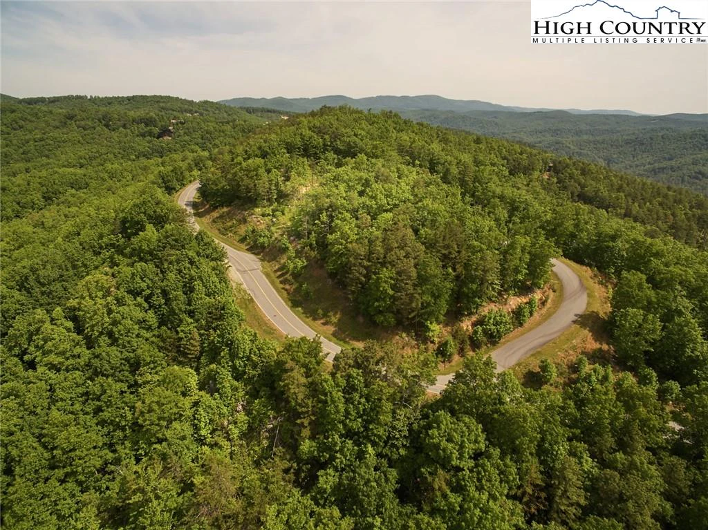 Image number 18 for the current listing