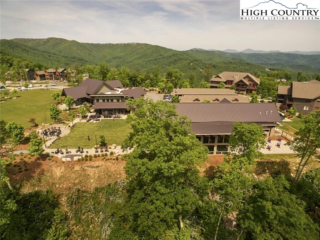 Image number 6 for the current listing