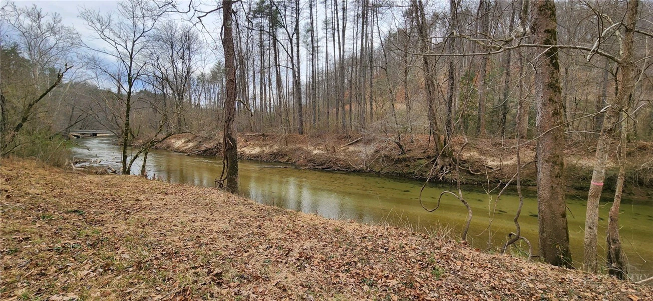 Image number 11 for the current listing