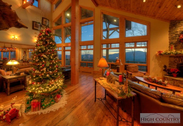 Image number 5 for the current listing
