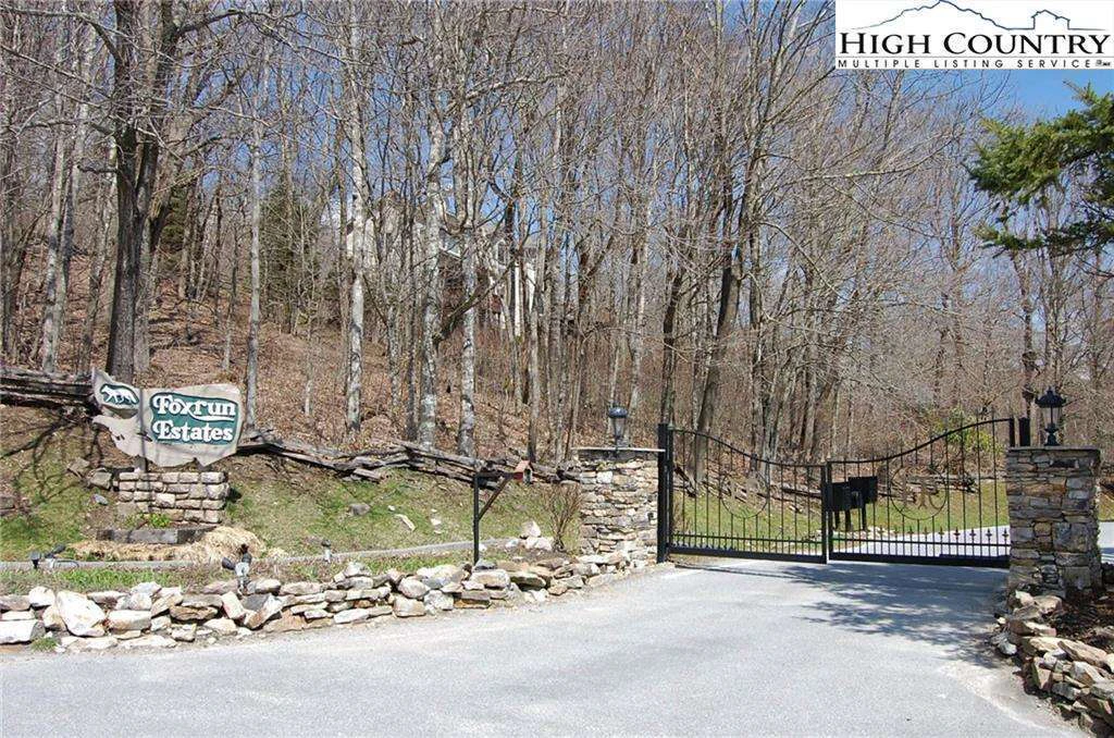Image number 4 for the current listing