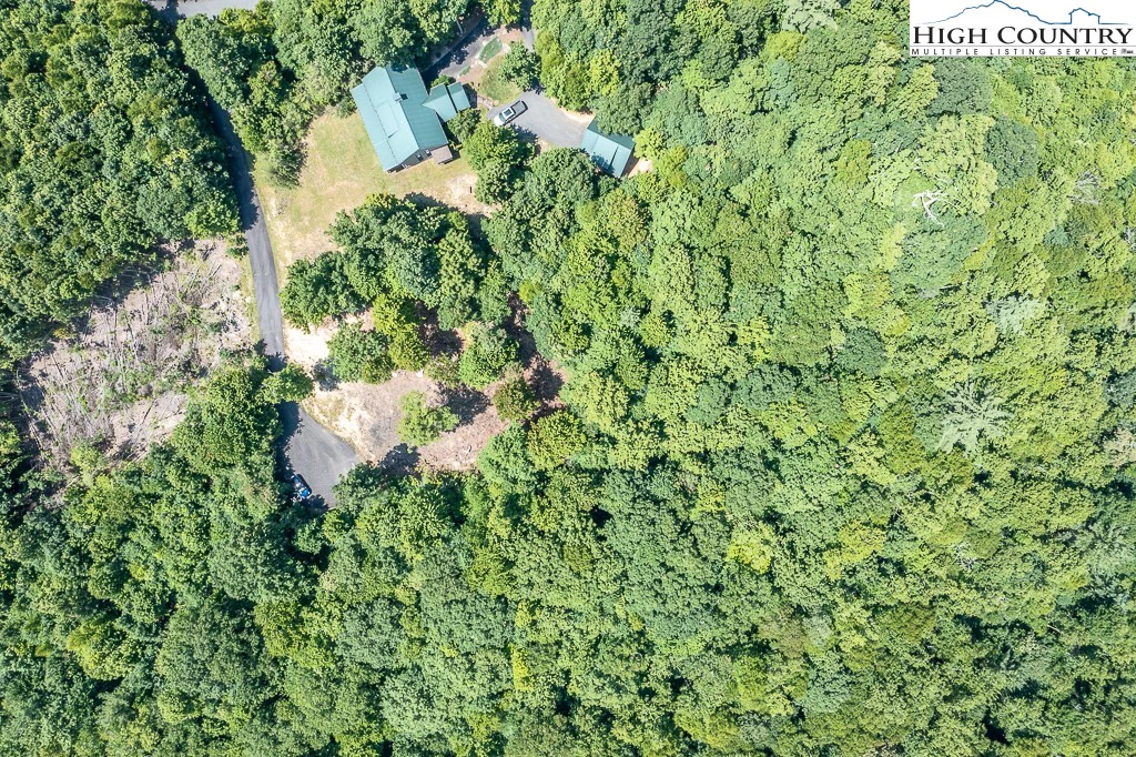 Image number 18 for the current listing