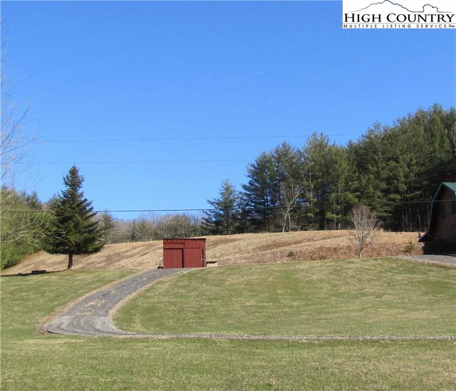 Image number 15 for the current listing