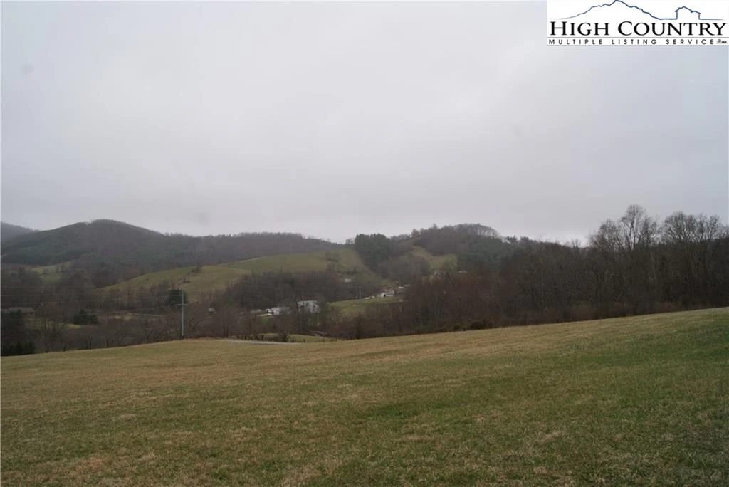 Image number 5 for the current listing
