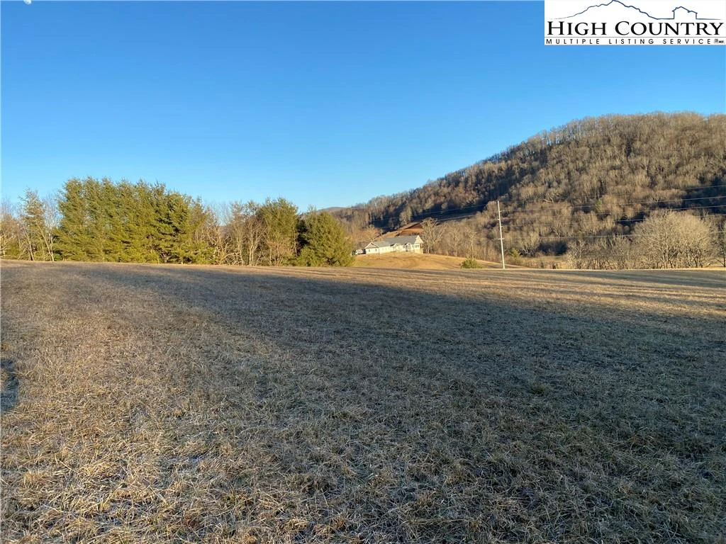 Image number 6 for the current listing