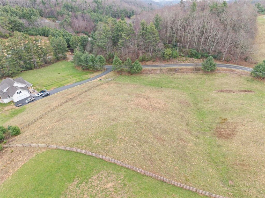 Image number 6 for the current listing